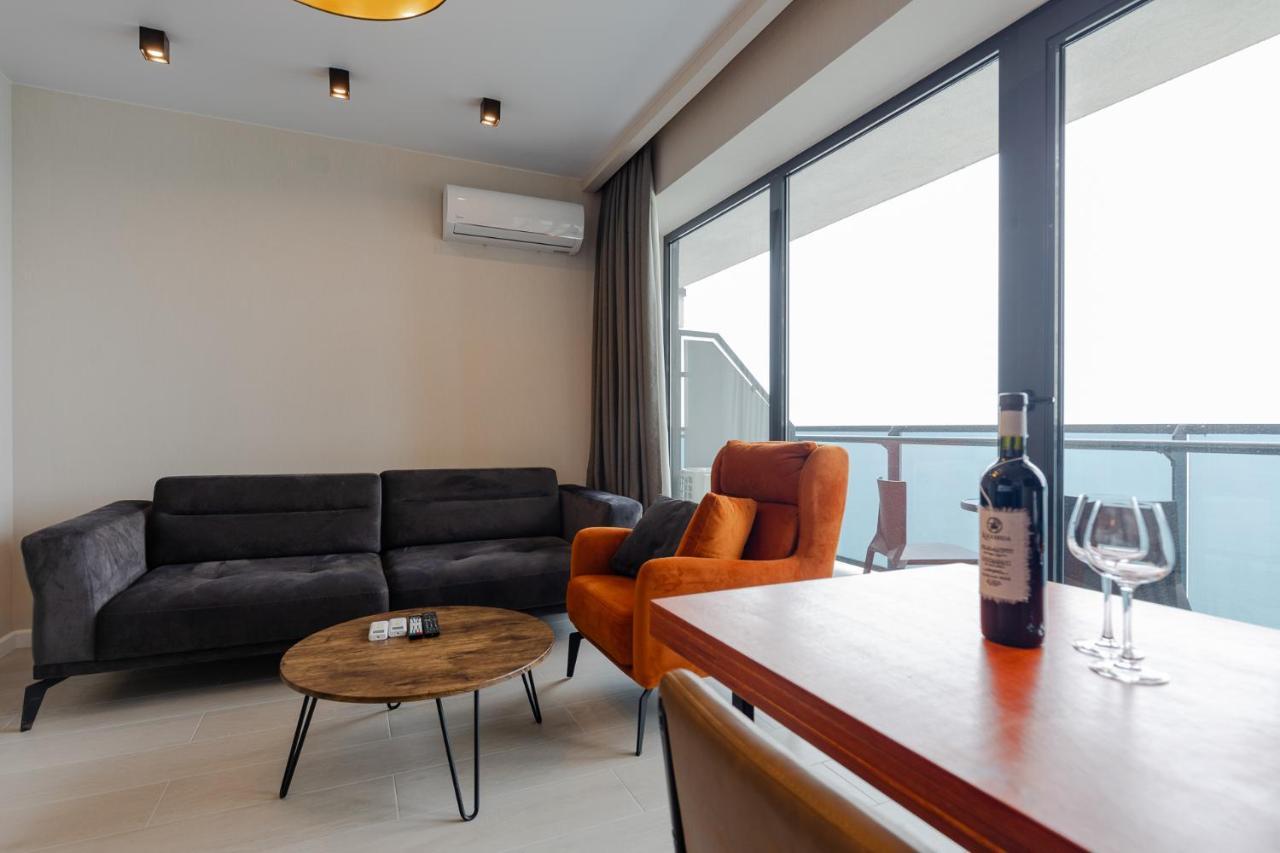 The Spot Apartments - Orbi Beach Tower Батумі Екстер'єр фото
