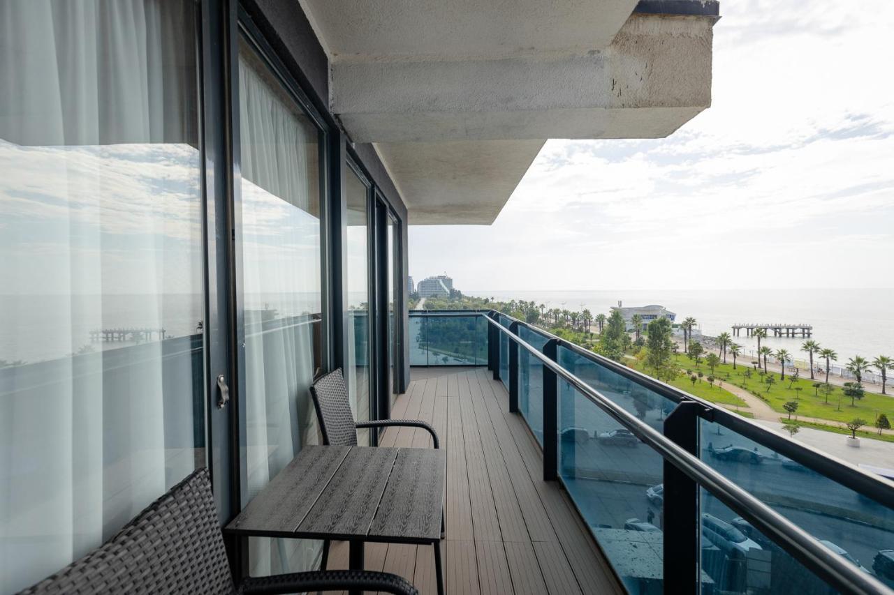 The Spot Apartments - Orbi Beach Tower Батумі Екстер'єр фото