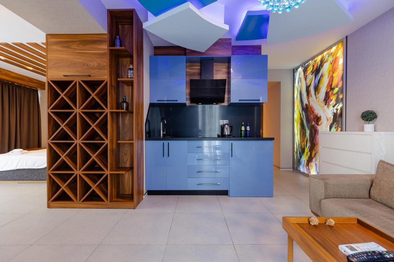 The Spot Apartments - Orbi Beach Tower Батумі Екстер'єр фото
