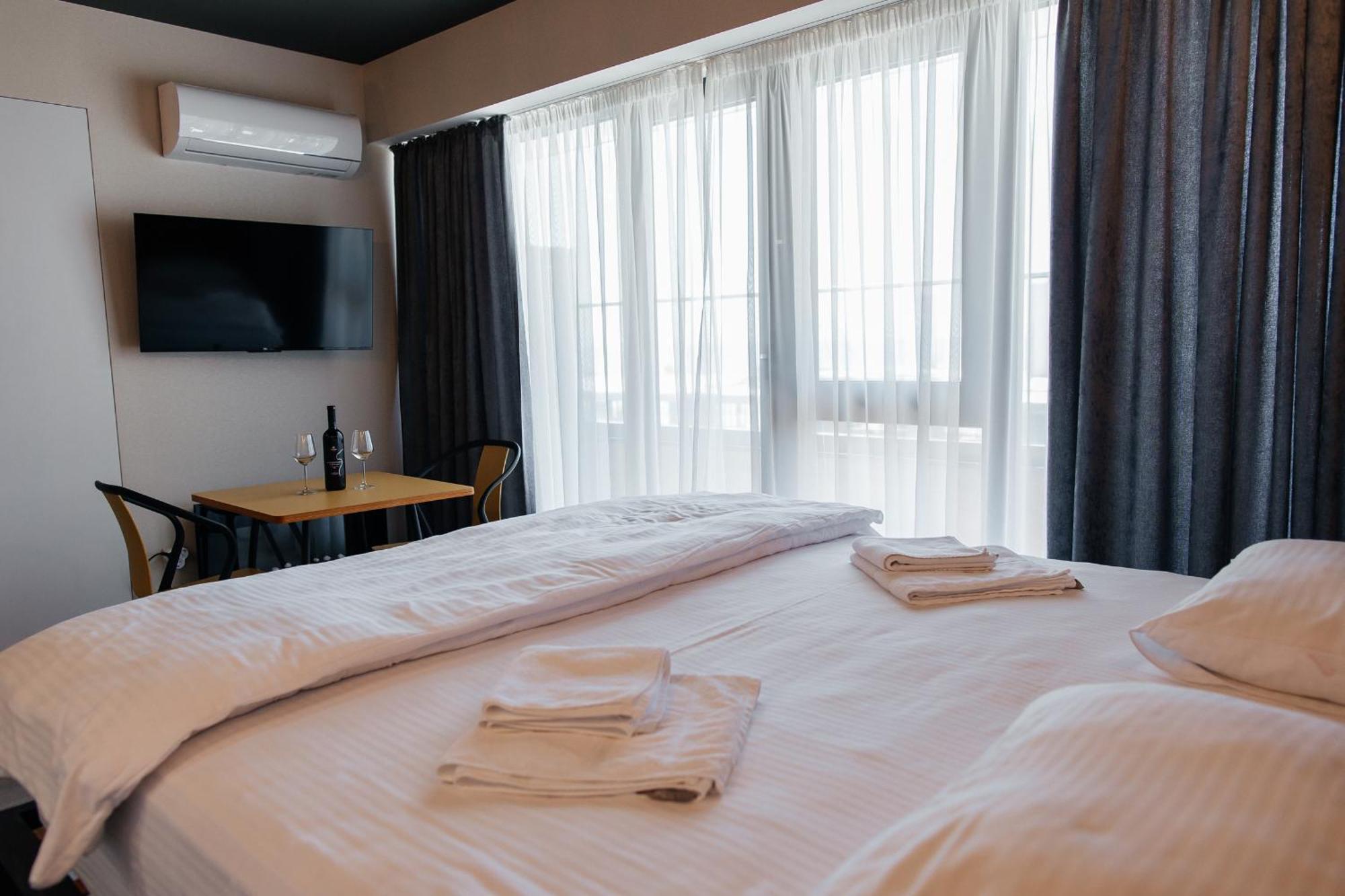 The Spot Apartments - Orbi Beach Tower Батумі Екстер'єр фото