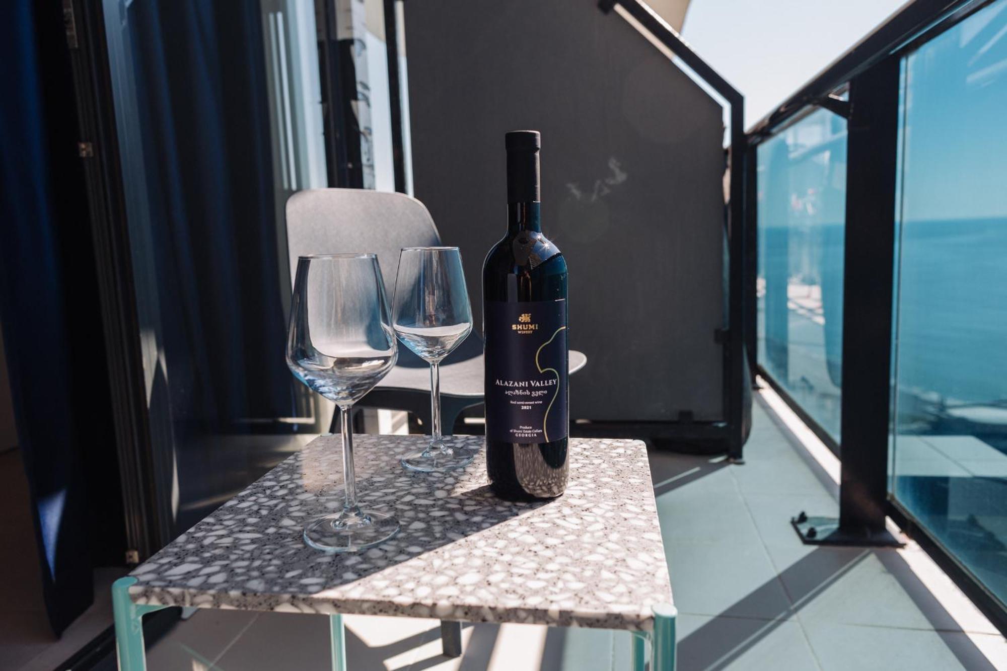 The Spot Apartments - Orbi Beach Tower Батумі Екстер'єр фото