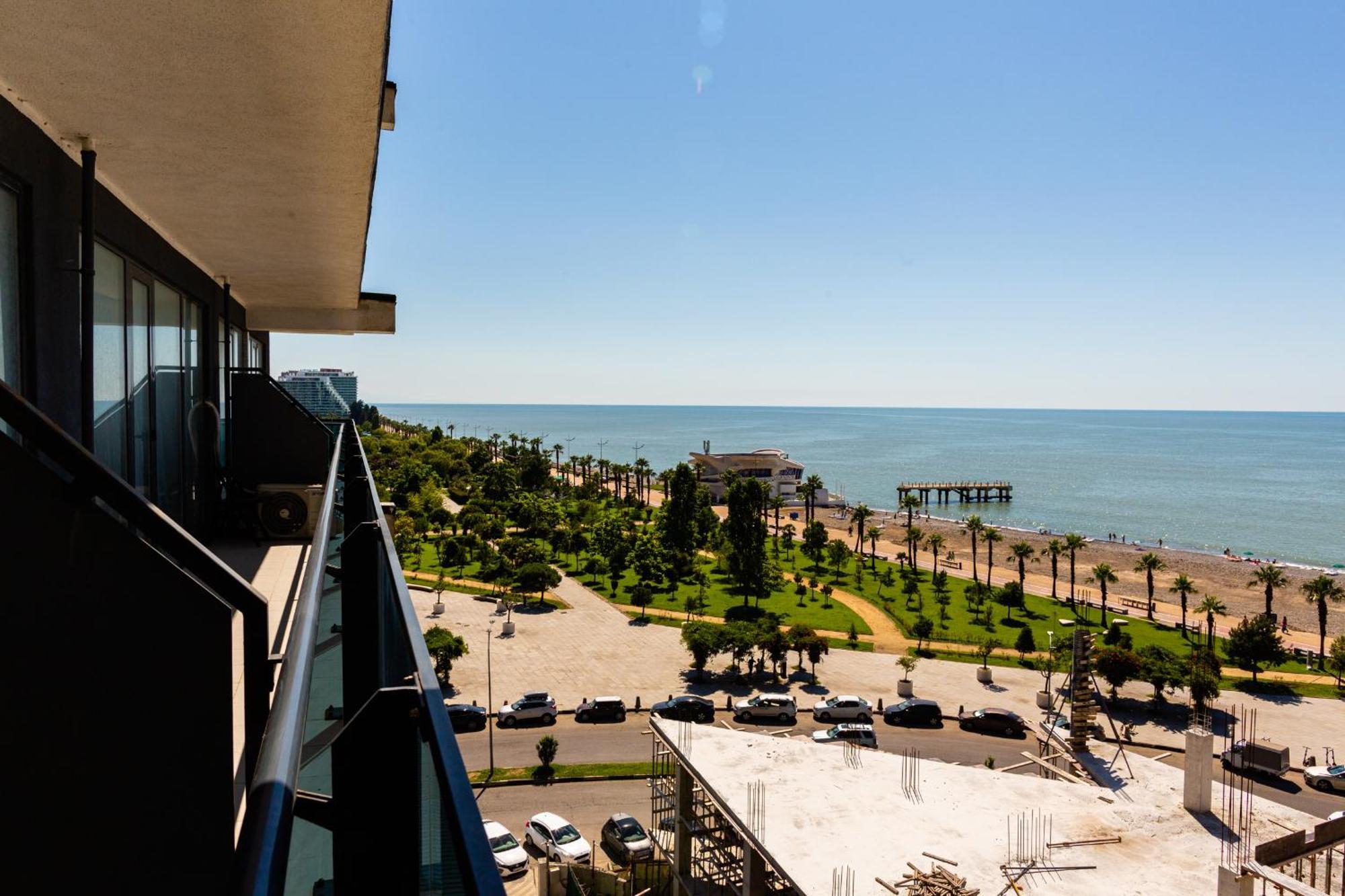 The Spot Apartments - Orbi Beach Tower Батумі Екстер'єр фото